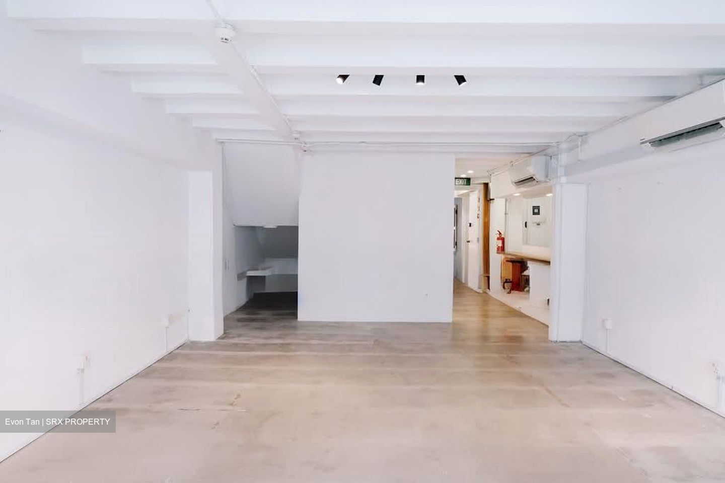 Ann Siang Road (D1), Shop House #556100421